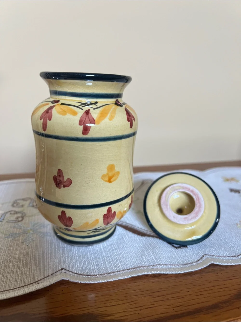 Princesa de Minaya Saffron Jar with Lid Ceramic Hand-Painted Yellow Blue - EMPTY